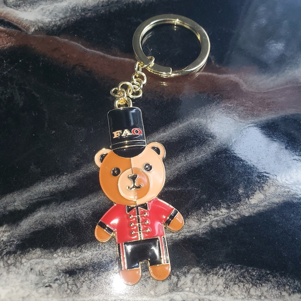 FAO Schwartz Keychain, Soldier Bear, Enamel, Christmas, nwot
